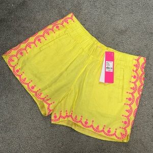 NWT Laryn Linen Short